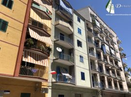 Taranto - Appartamento in Via Liside