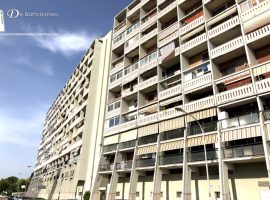 Taranto - Appartamento su due livelli in Via Galileo Galilei