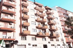 Taranto - Appartamento con posto auto in Via Dante