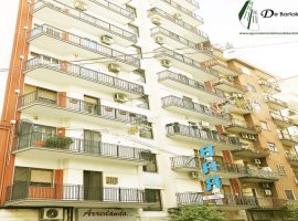 Taranto - Ampio appartamento in Via Cesare Battisti