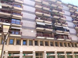 Taranto - Appartamento prestigioso in Via De Cesare
