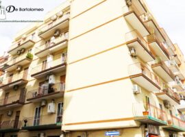 Taranto - Appartamento in Via Elio ang. Via Cagliari