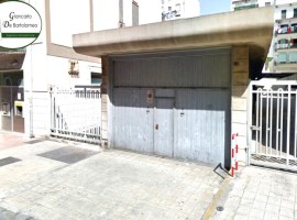 Taranto - Garage e/o magazzino in Via Minniti